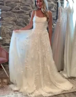 Tulle Lace V-Back Spaghetti Strap Wedding Dress -Floral Applique Dresses Shop MS251248 PDP