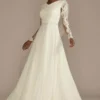 Long Sleeve Applique Chiffon Modest Wedding Dress