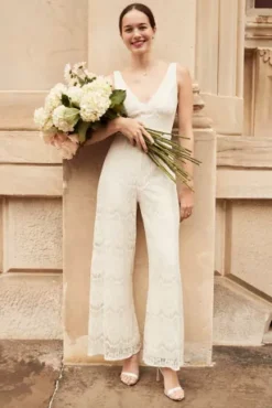 Scalloped Lace V-Neck Tank Wide-Leg Jumpsuit -Floral Applique Dresses Shop SDWG0931 PDP Crop JAN21 1920x2880