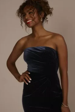 Strapless Glitter Velvet Sheath Dress With Slit 5 Strapless Glitter Velvet Sheath Dress With Slit -Floral Applique Dresses Shop WBM3329V2 NAVY PRTY PROD7 1534