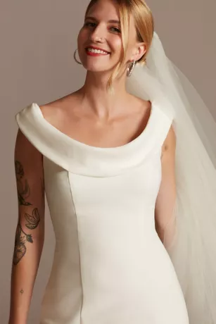 Crepe Off-the-Shoulder Mermaid Dress 4 Crepe Off-the-Shoulder Mermaid Dress - Image 4