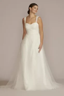 Lace Tank Sleeve A-Line Wedding Gown