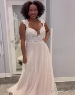 Floral Applique Cap Sleeve Wedding Gown -Floral Applique Dresses Shop WG4065